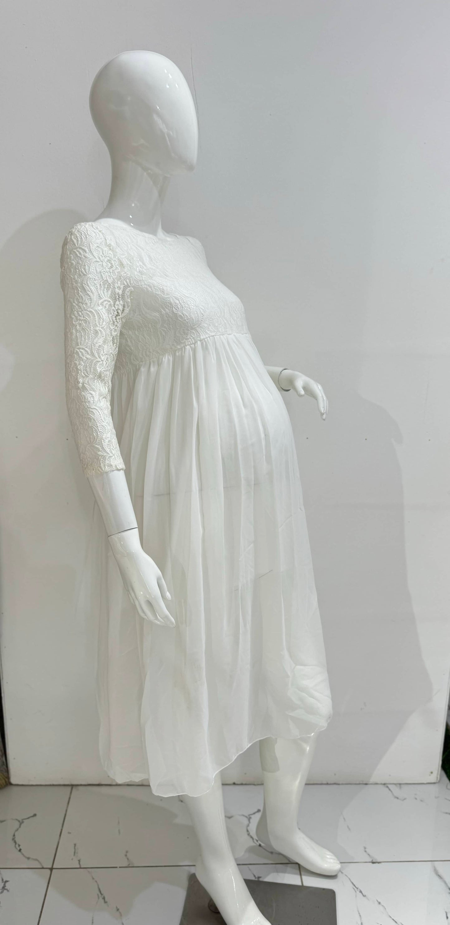 Lace Bodice Pleated Knee Length Maternity Dress